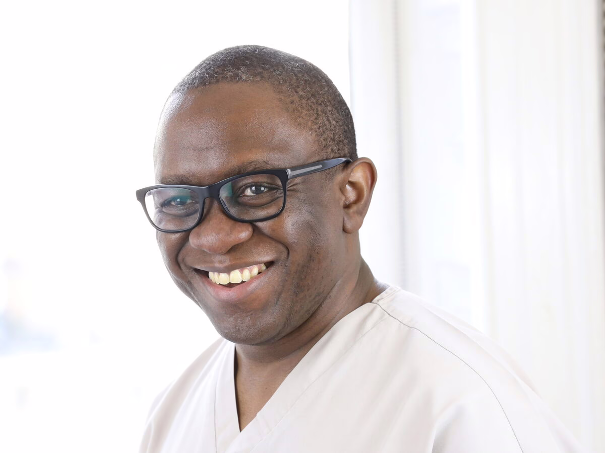 Dr Ope Sodeinde, specialist periodontist at London Dental Specialists