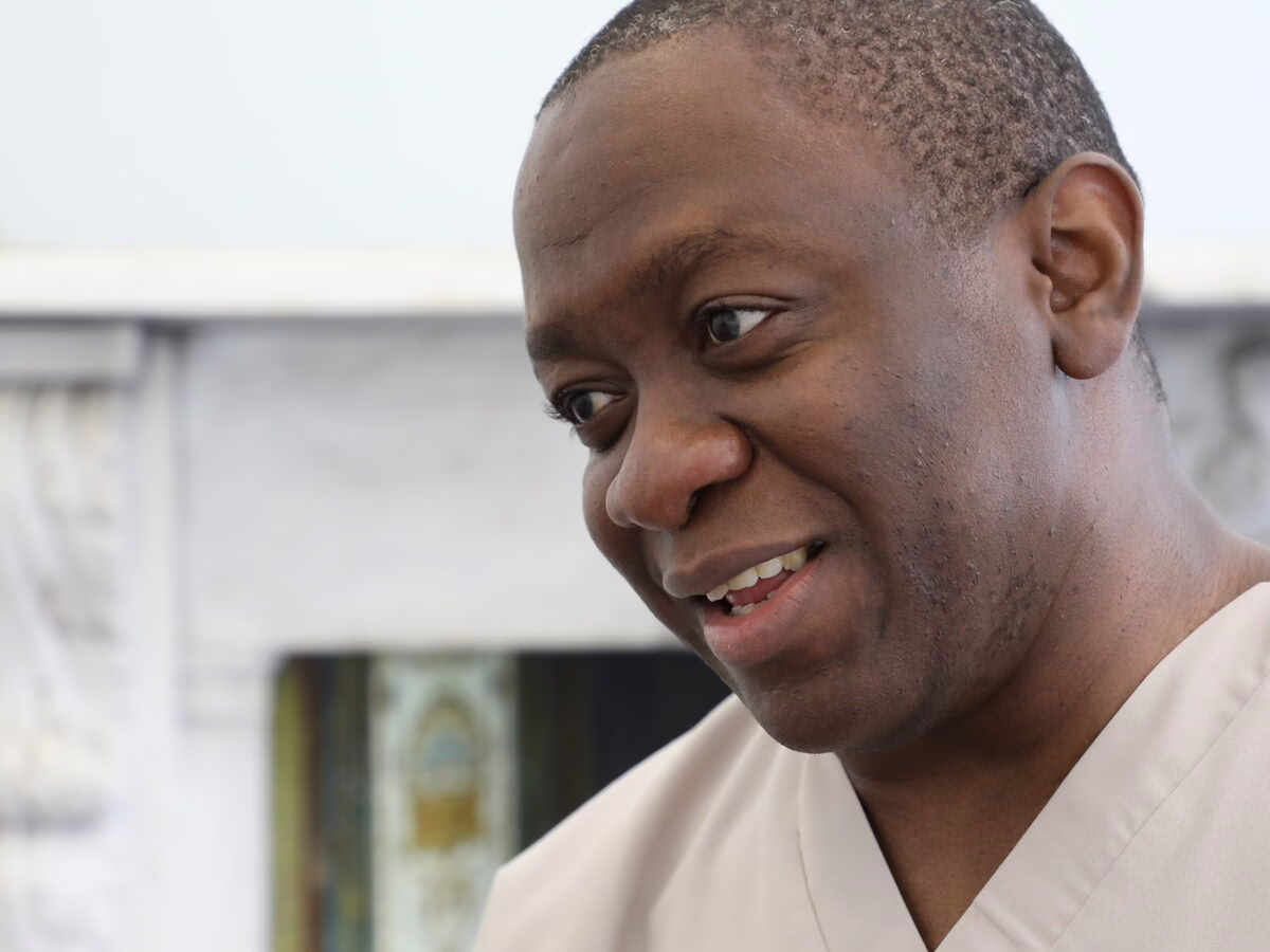 Dr Ope Sodeinde, specialist periodontist at London Dental Specialists