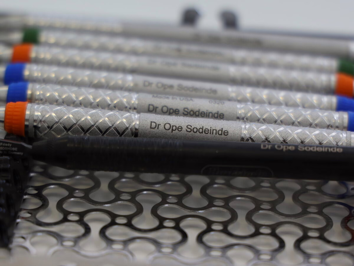 Periodontal scalers and curettes