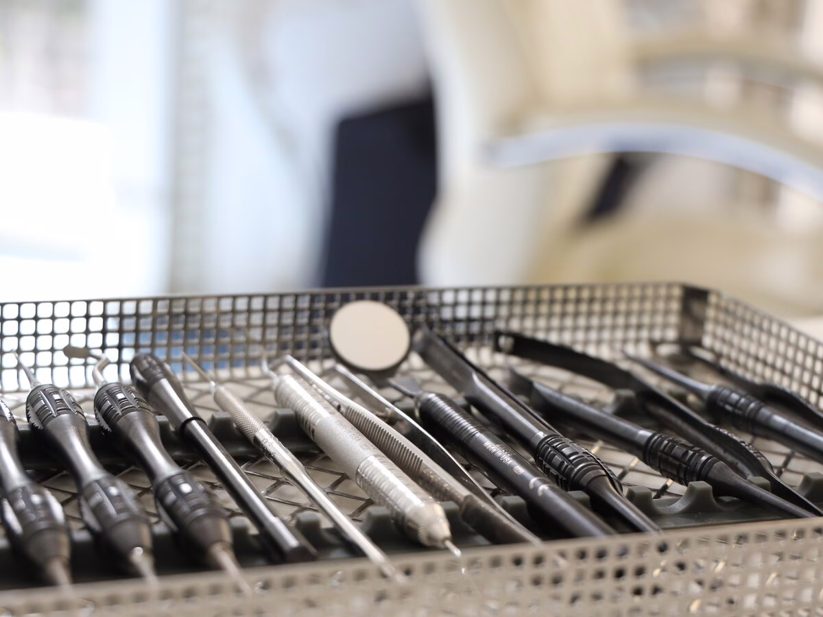 Sterile dental surgical instruments