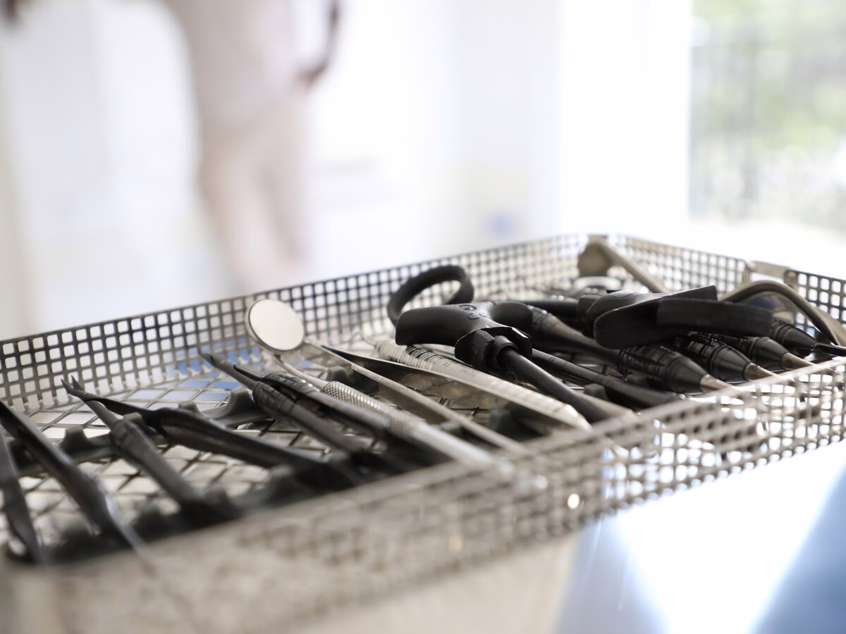 Sterile dental surgical instruments